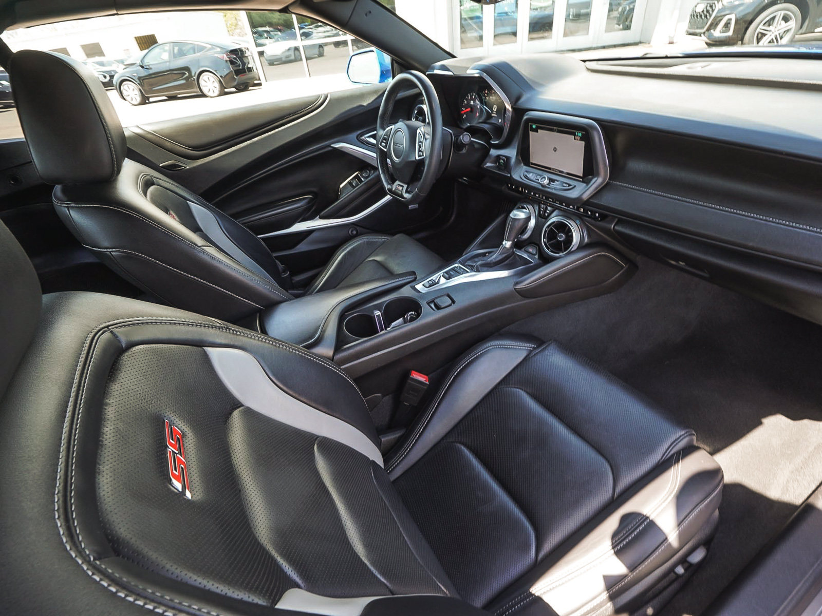 Used 2018 Chevrolet Camaro SS RWD image 48