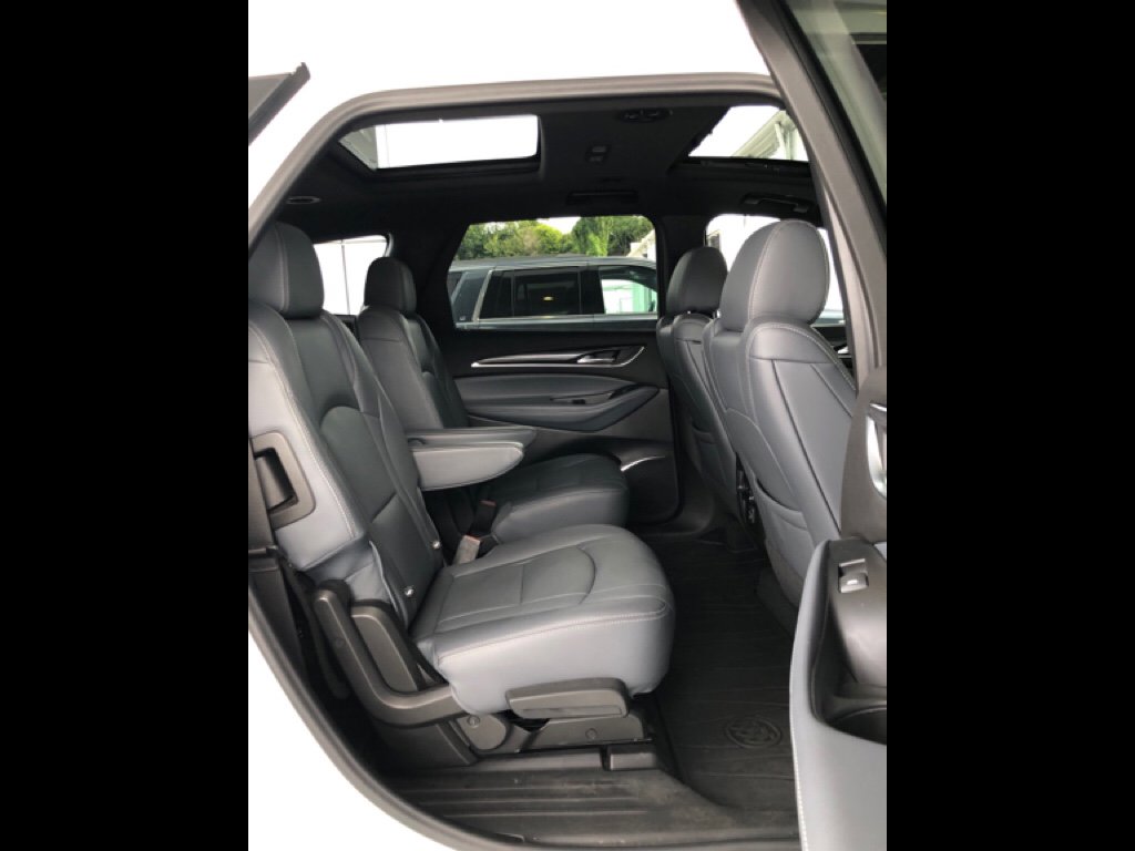Used 2023 Buick Enclave Essence w/ Experience Buick Package image 20