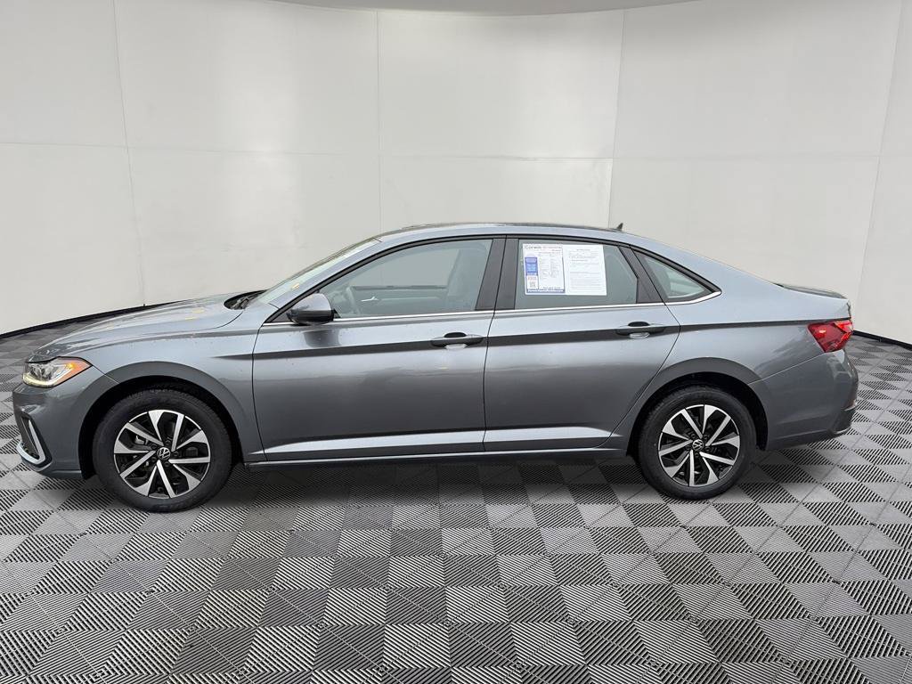 Used 2025 Volkswagen Jetta S FWD image 5