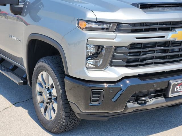 New 2026 Chevrolet Silverado 2500 Custom w/ Custom Value Package AWD/4WD image 9