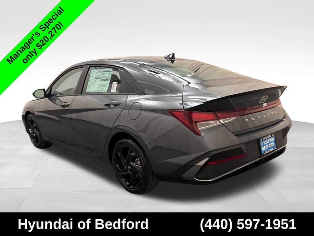 Certified 2026 Hyundai Elantra Sport FWD image 7