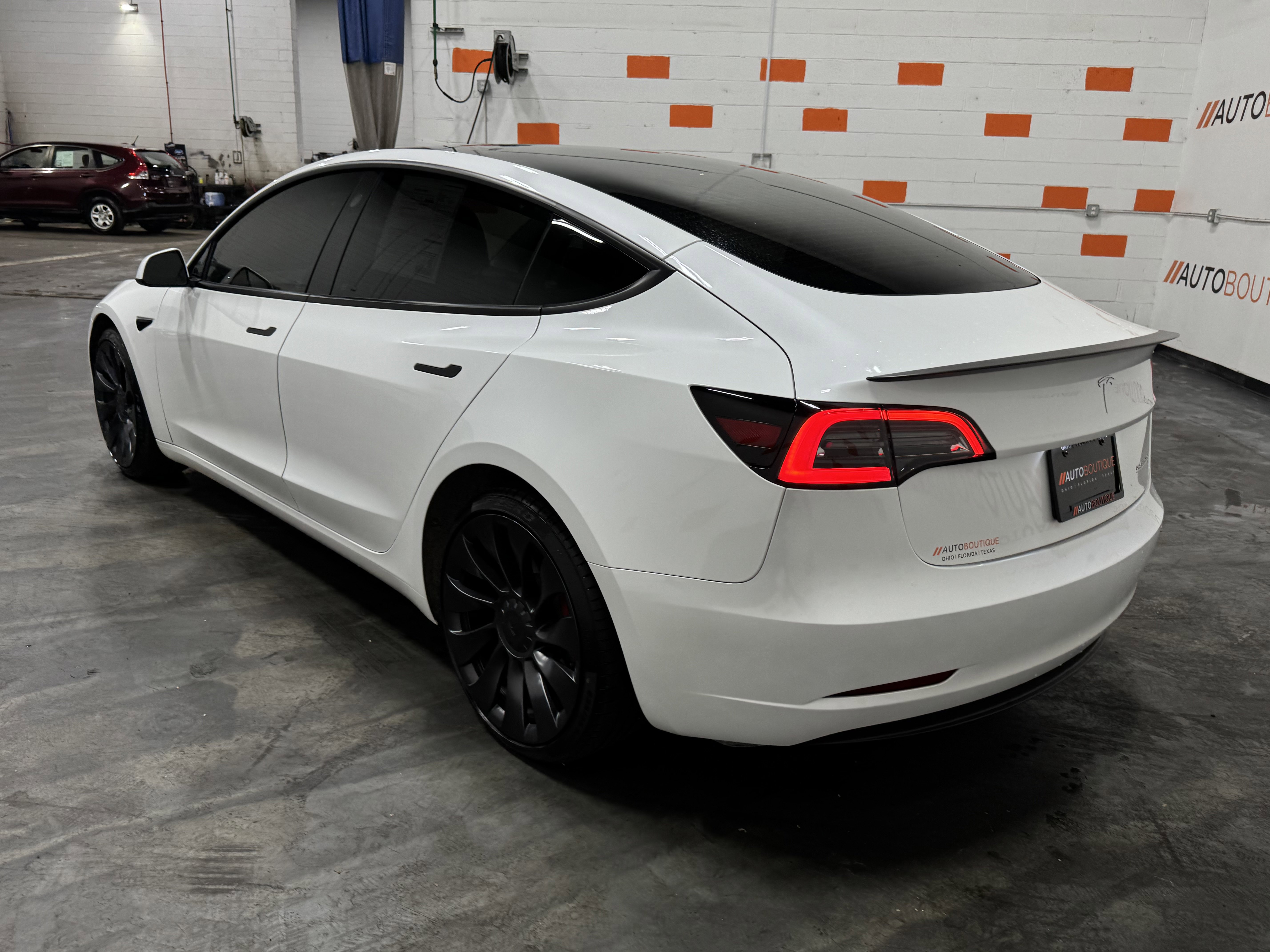 Used 2023 Tesla Model 3 Performance image 10