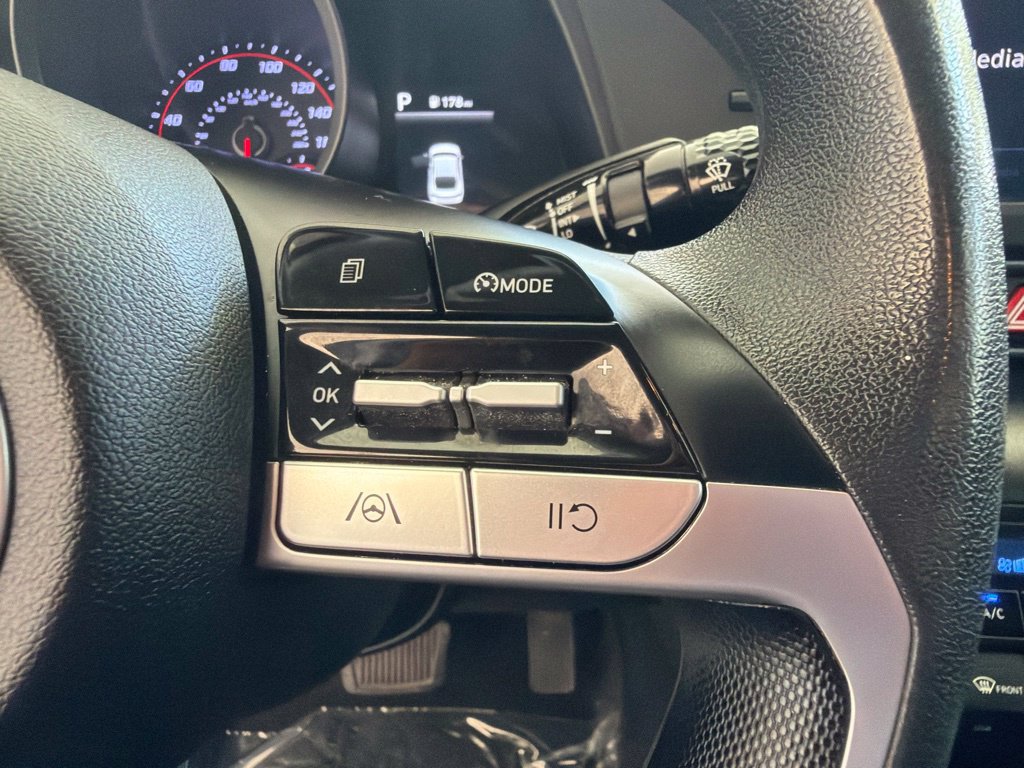 Used 2022 Hyundai Elantra SEL w/ Cargo Package FWD image 41