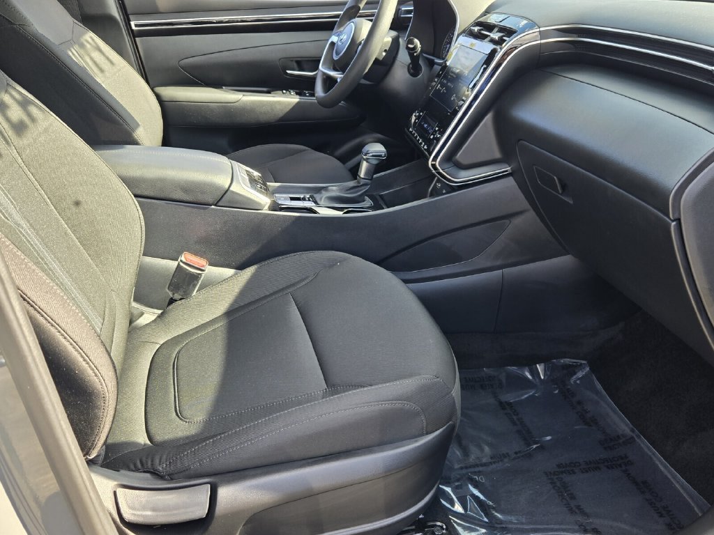 Certified 2024 Hyundai Tucson SEL FWD image 16