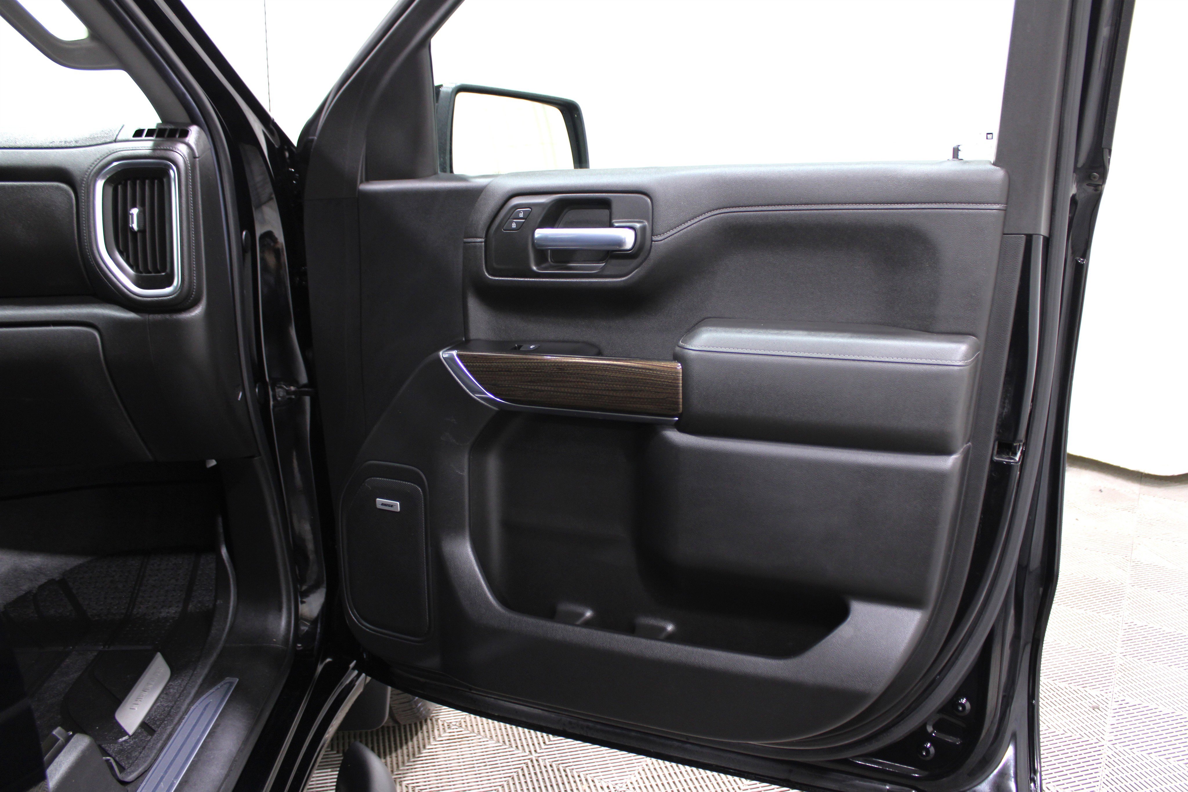 Used 2019 Chevrolet Silverado 1500 RST w/ All-Star Edition image 27