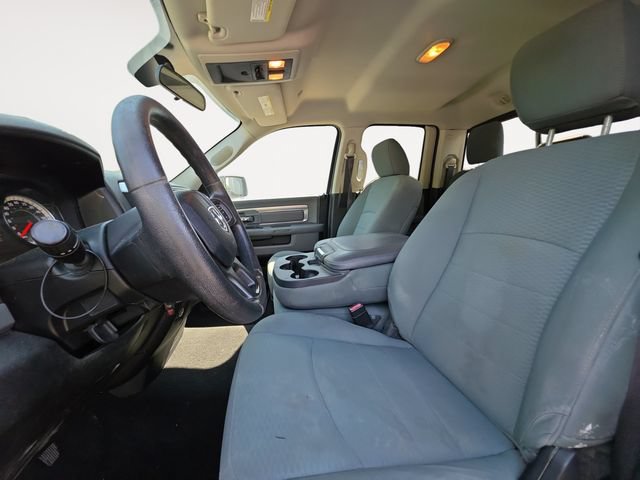 Used 2018 RAM 1500 Classic SLT RWD image 9