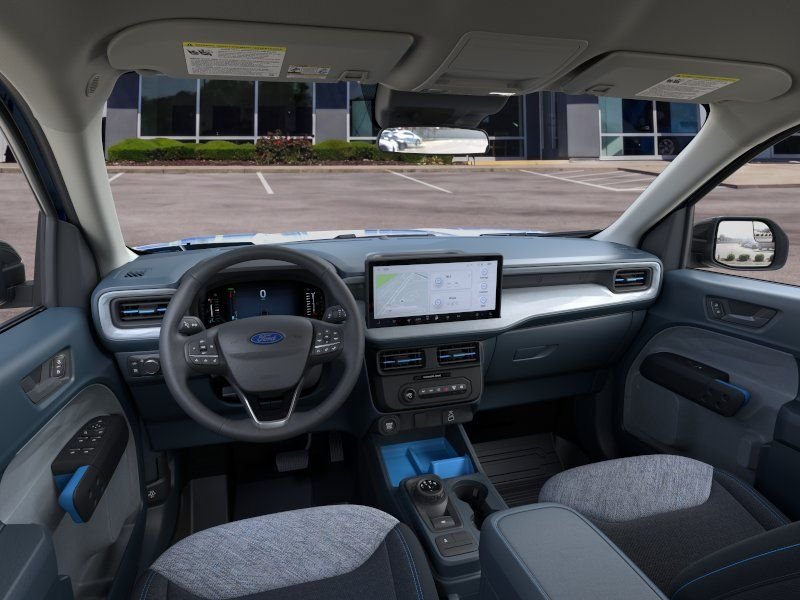 New 2026 Ford Maverick XLT w/ XLT Luxury Package FWD image 9