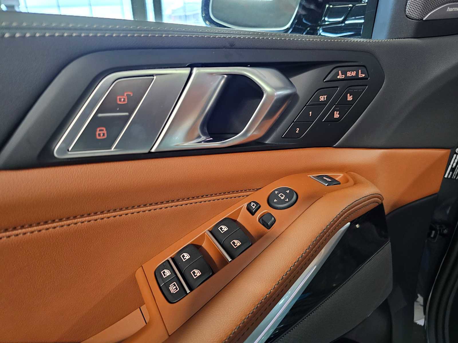 New 2026 BMW X7 M60i image 30