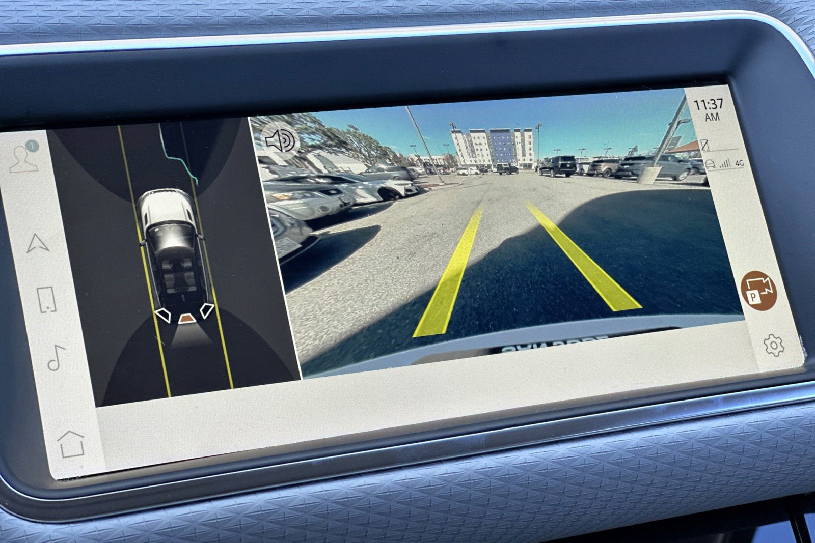 Used 2023 Land Rover Range Rover Evoque S image 21