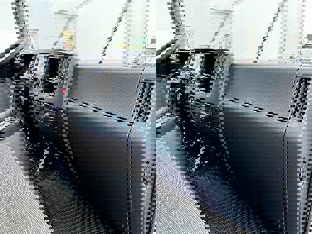 New 2024 Chevrolet Low Cab Forward 4500 XD image 13