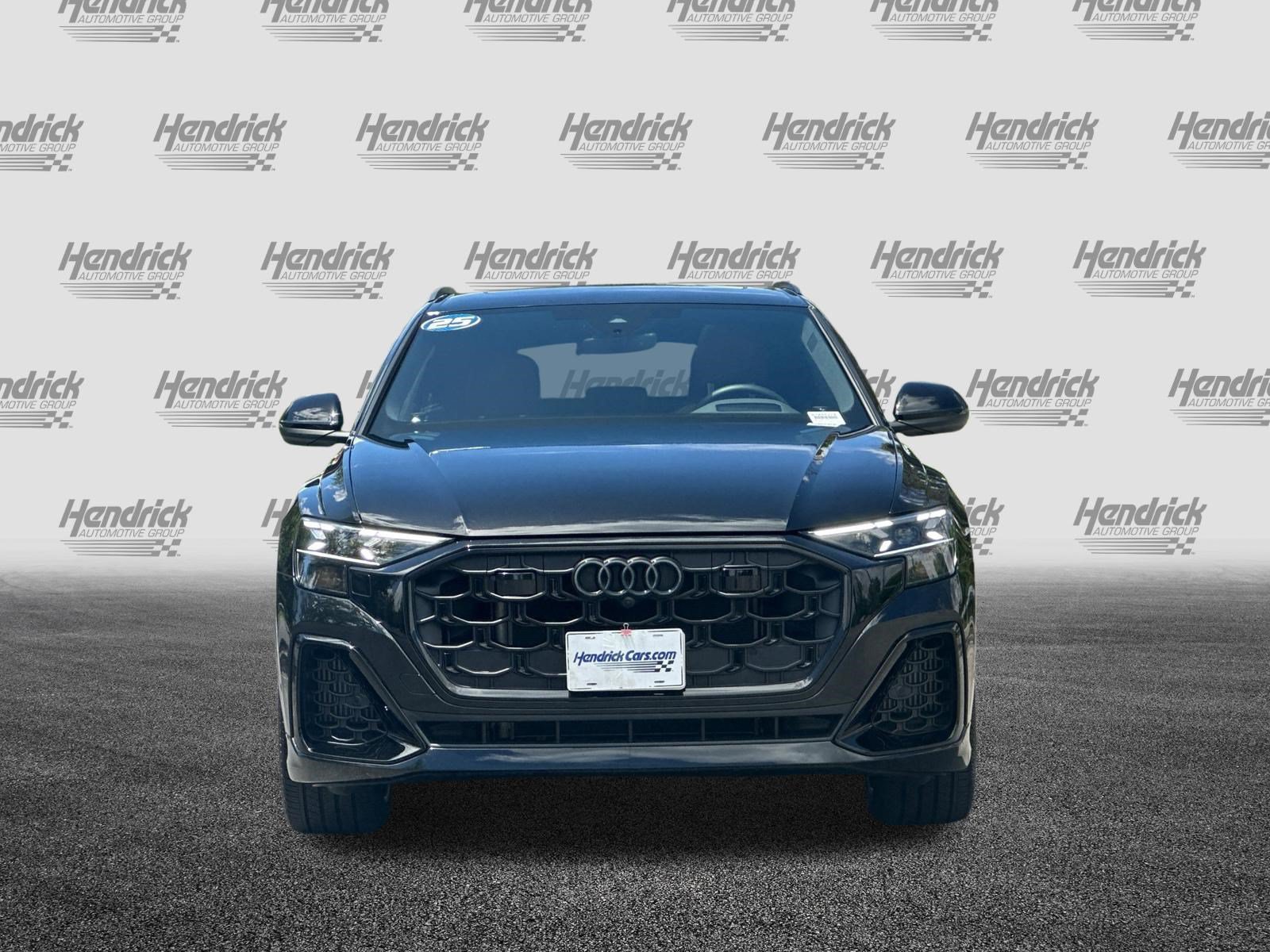 Used 2025 Audi Q8 Prestige AWD/4WD image 10