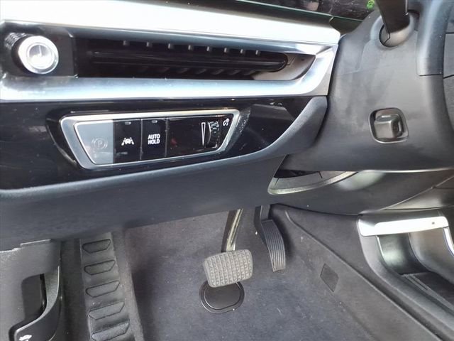 Certified 2024 Cadillac Lyriq Luxury image 28