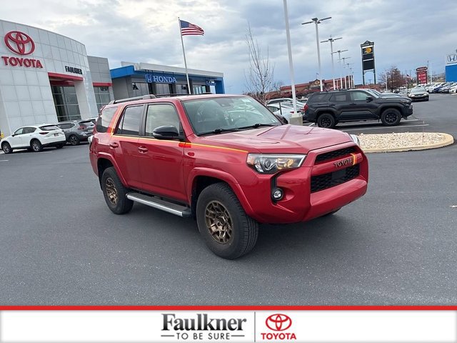 Used 2023 Toyota 4Runner 40th Anniversary SE image 2