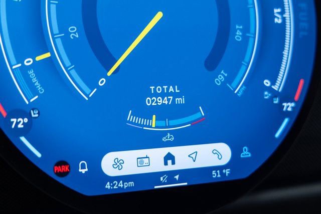 Used 2025 MINI Cooper S image 2