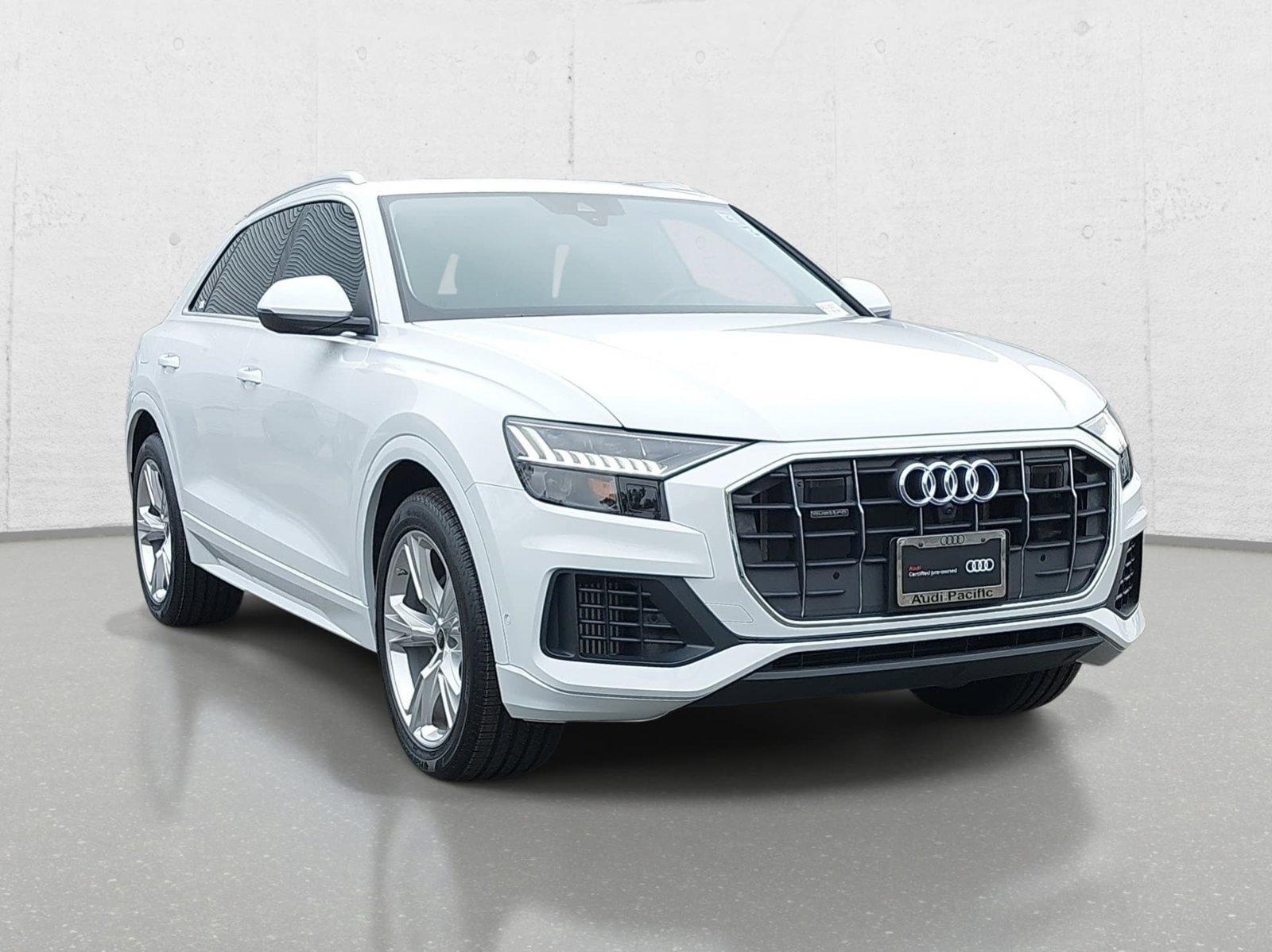 Certified 2023 Audi Q8 Prestige w/ Prestige Package AWD/4WD image 3