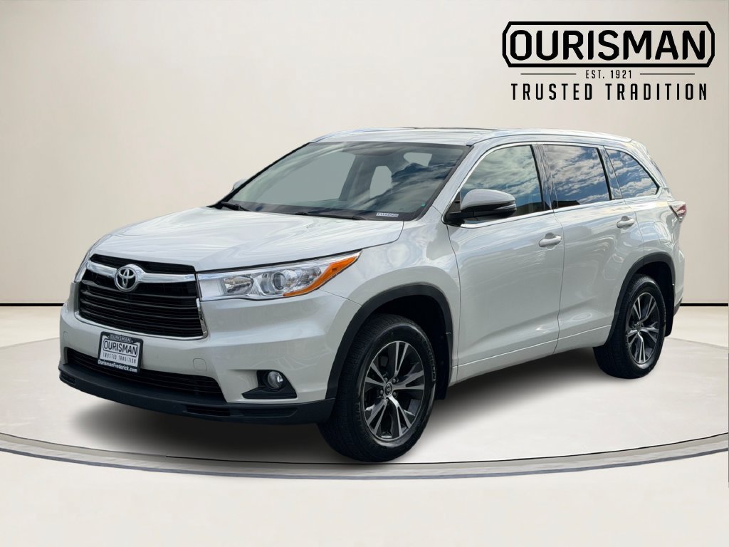 Used 2016 Toyota Highlander XLE AWD/4WD image 5