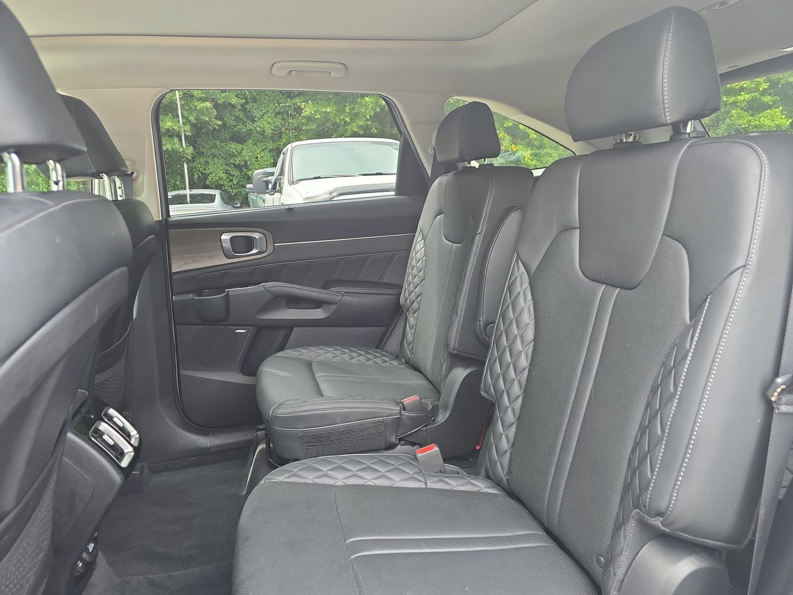 Used 2023 Kia Sorento SX Prestige AWD/4WD image 14