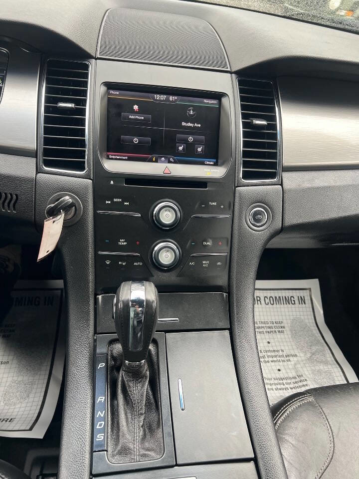 Used 2014 Ford Taurus SEL w/ Equipment Group 201A FWD image 26
