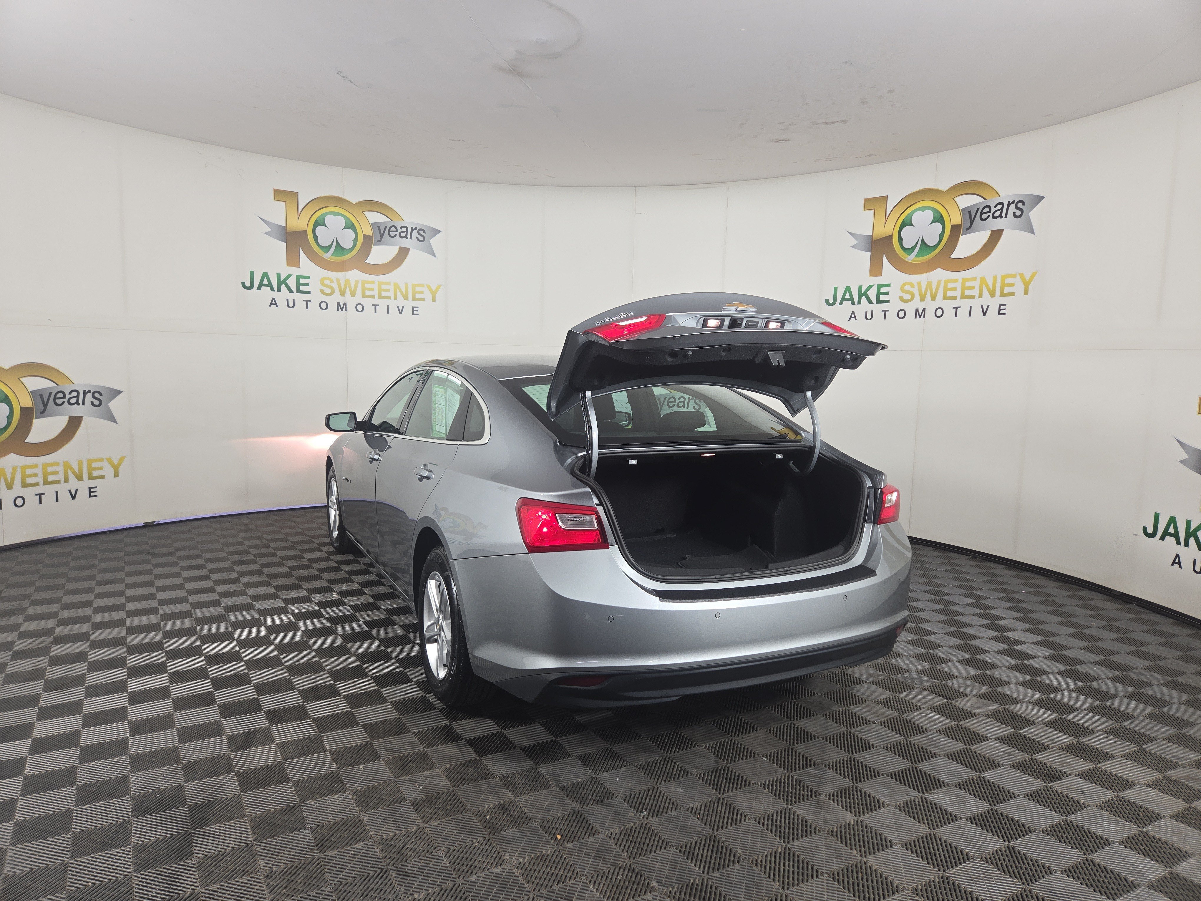 Certified 2024 Chevrolet Malibu LS FWD image 30