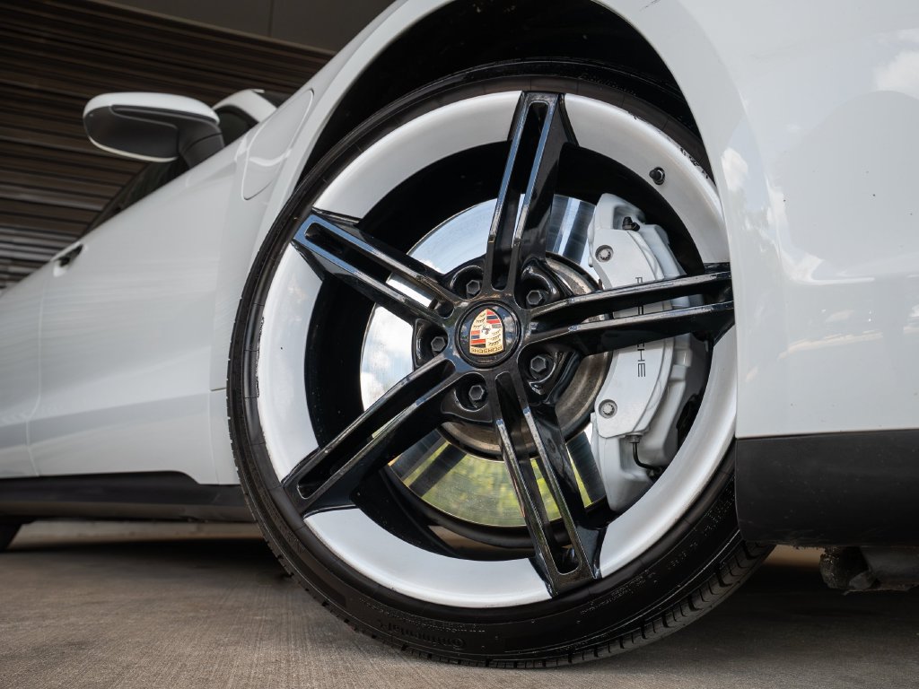 Certified 2023 Porsche Taycan RWD image 12