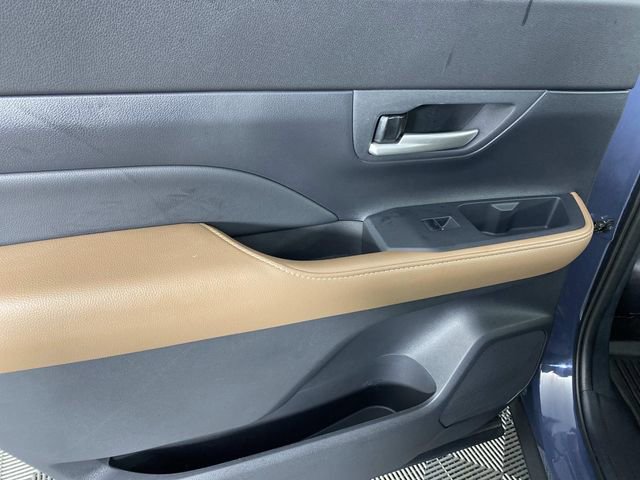 Used 2025 Toyota Grand Highlander Platinum image 28