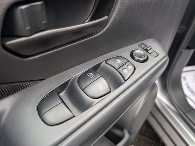 Certified 2025 Nissan Kicks Play S FWD image 15