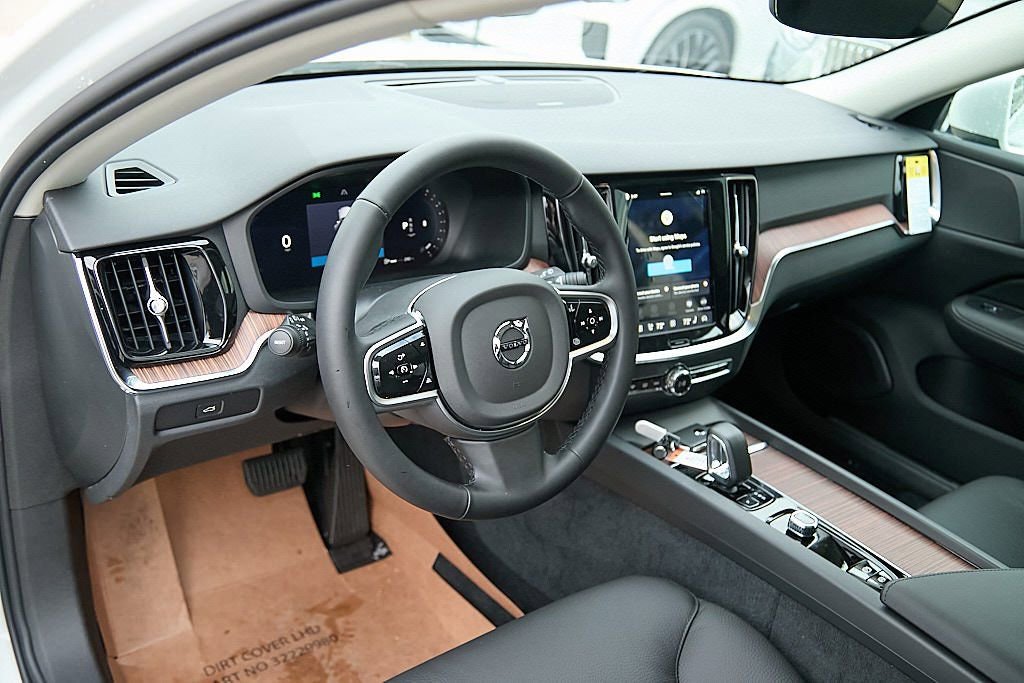 New 2026 Volvo V60 B5 Cross Country Plus w/ Climate Package image 13