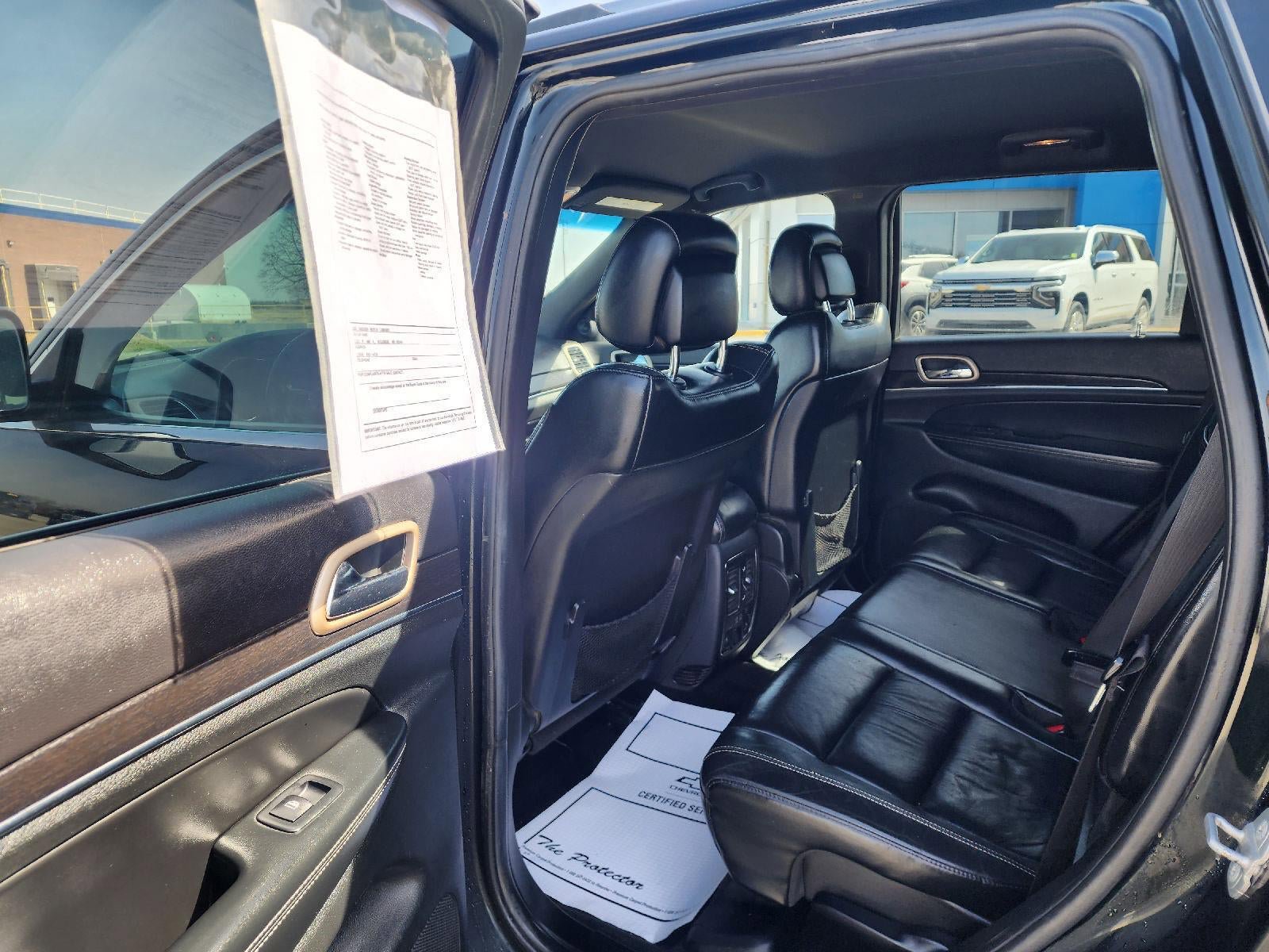 Used 2014 Jeep Grand Cherokee Limited AWD/4WD image 9