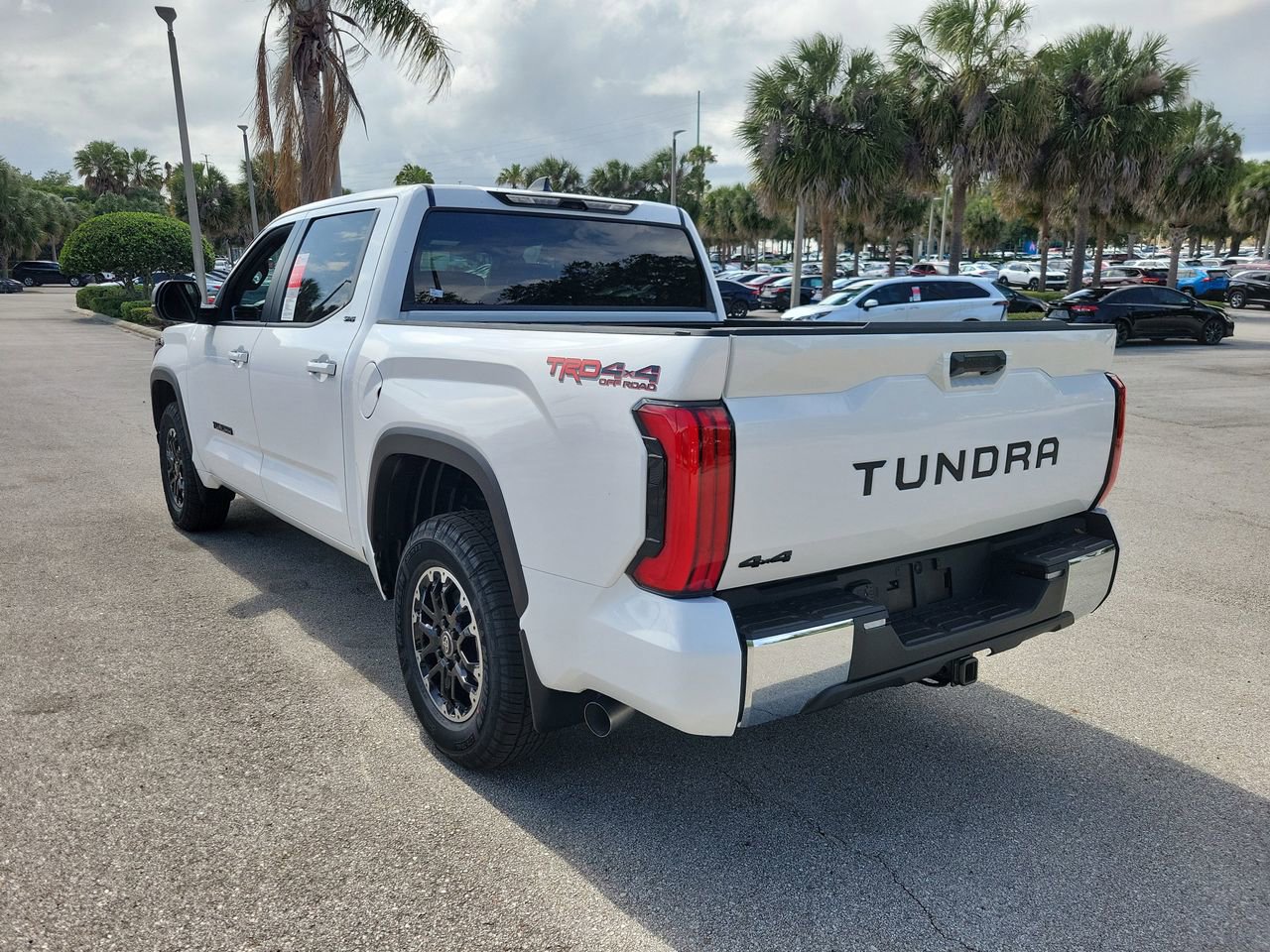 New 2026 Toyota Tundra SR5 AWD/4WD image 4
