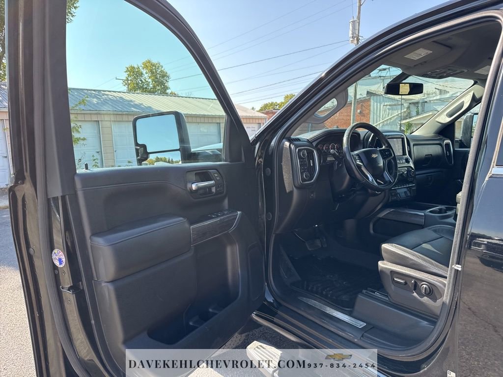Used 2020 Chevrolet Silverado 2500 LTZ w/ LTZ Convenience Package image 15
