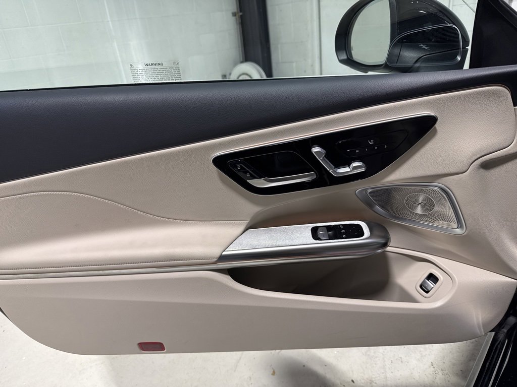 Used 2025 Mercedes-Benz CLE 300 4MATIC Coupe image 13
