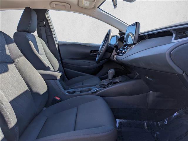 Used 2025 Toyota Corolla LE image 18