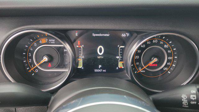 Used 2023 Jeep Wrangler Unlimited Sahara w/ LED Lighting Group AWD/4WD image 22