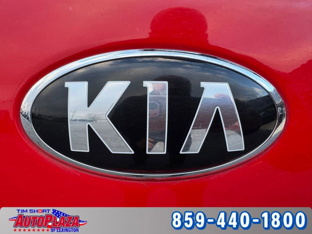 Used 2019 Kia Soul + image 16