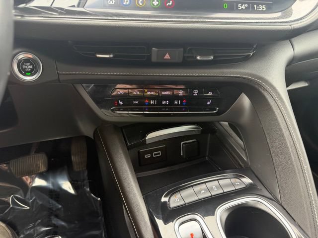 Used 2022 Buick Envision Preferred FWD image 32