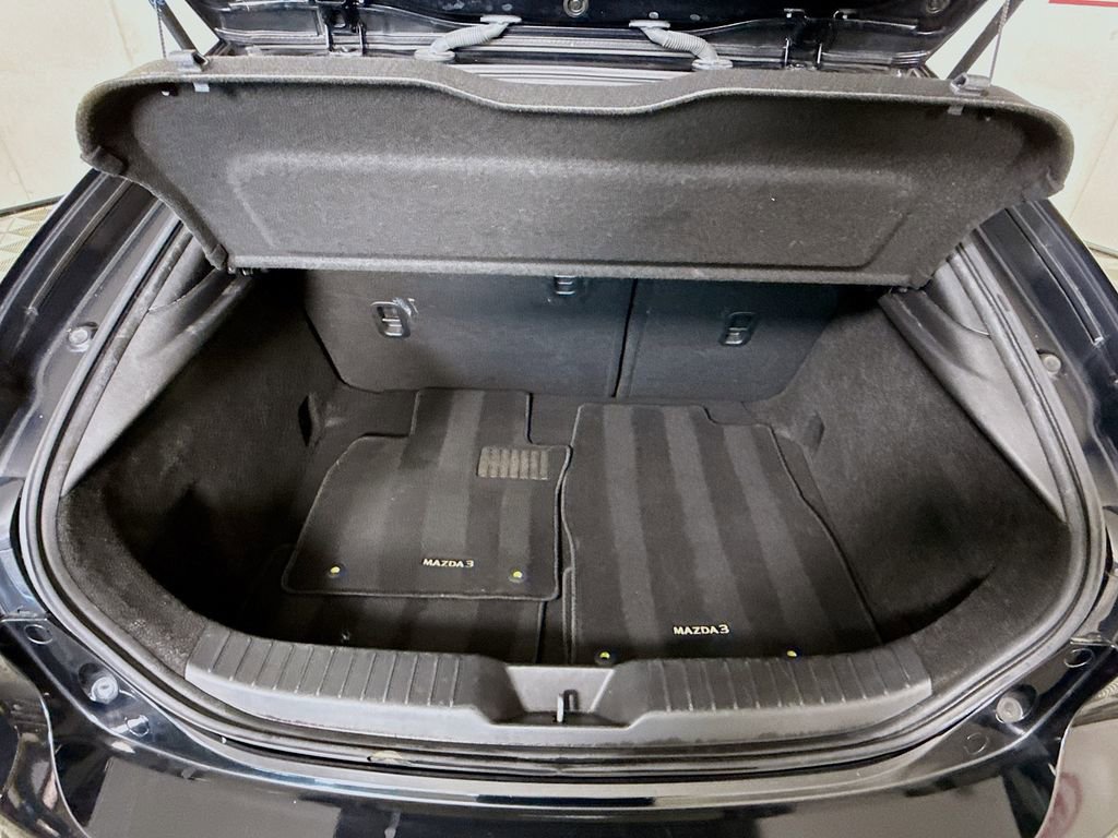Used 2020 MAZDA MAZDA3 AWD Hatchback w/ Preferred Pkg image 29