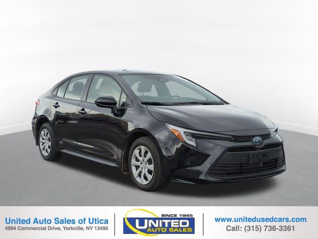Used 2023 Toyota Corolla LE video 1