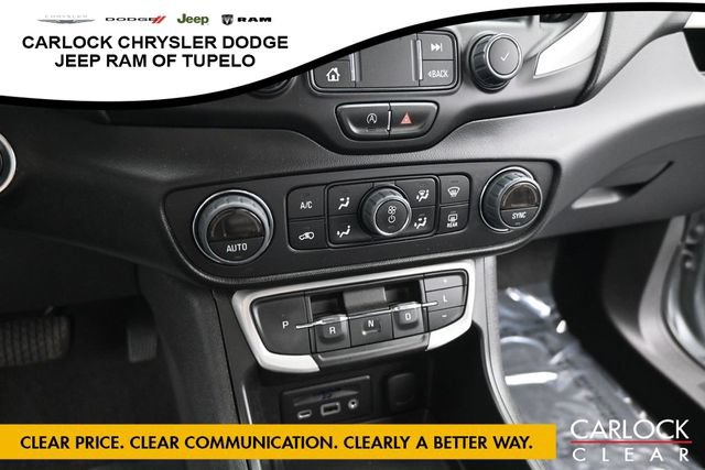 Used 2023 GMC Terrain SLT w/ LPO, Floor Liner Package AWD/4WD image 24