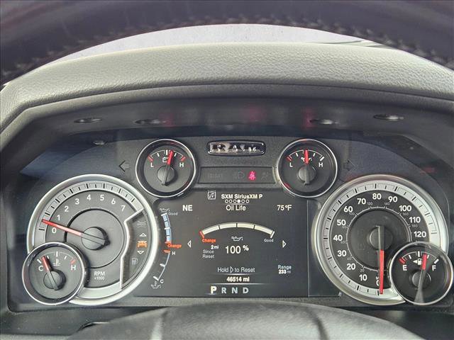 Used 2020 RAM 1500 Classic SLT w/ Luxury Group image 13