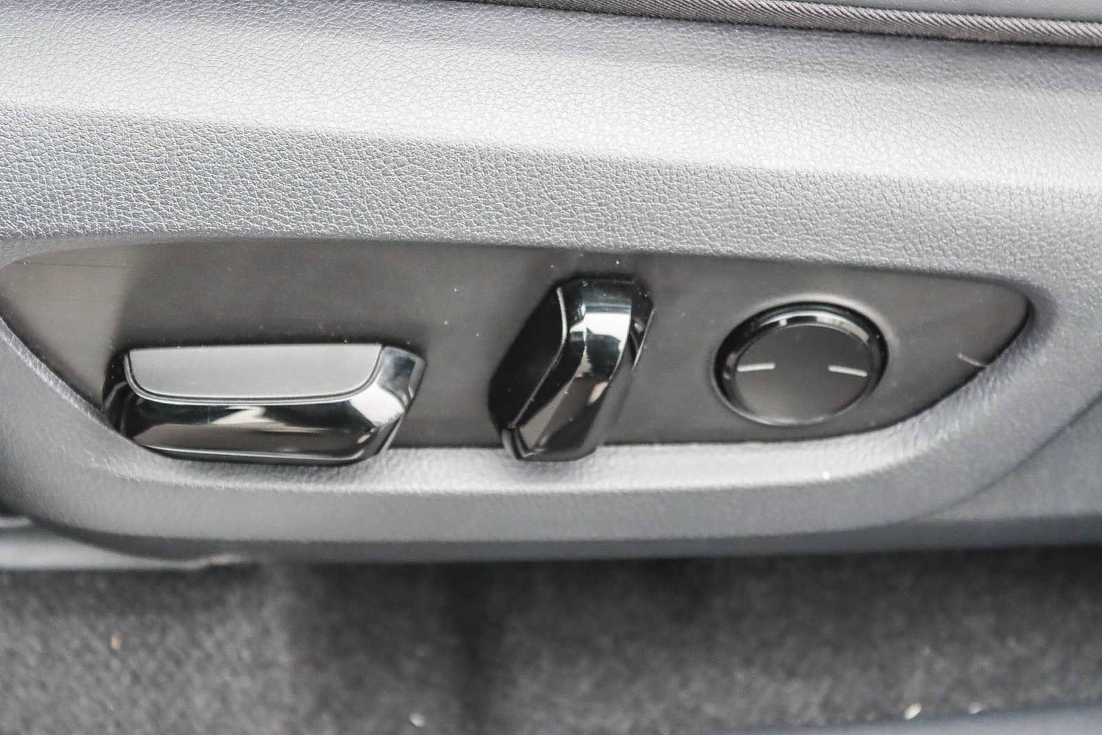 Certified 2025 Lexus RX 350h image 21