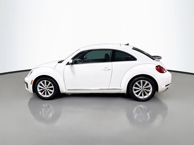 Used 2018 Volkswagen Beetle 2.0T S FWD image 9