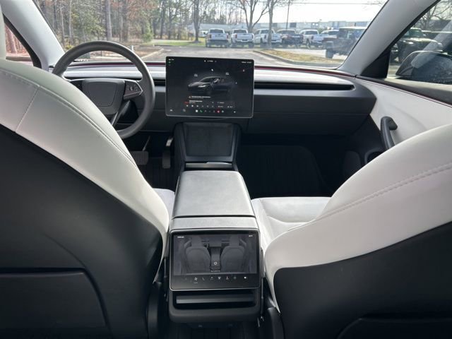 Used 2024 Tesla Model 3 Standard Range image 14