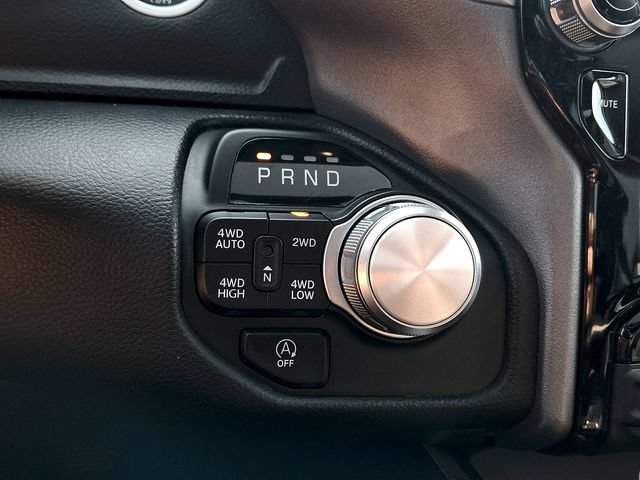 Used 2023 RAM 1500 Laramie AWD/4WD image 14