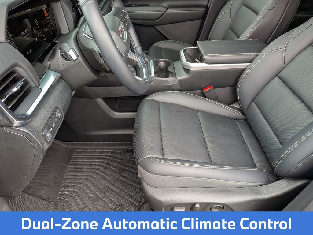 Used 2026 GMC Terrain Elevation w/ Elevation Premium Package FWD image 15