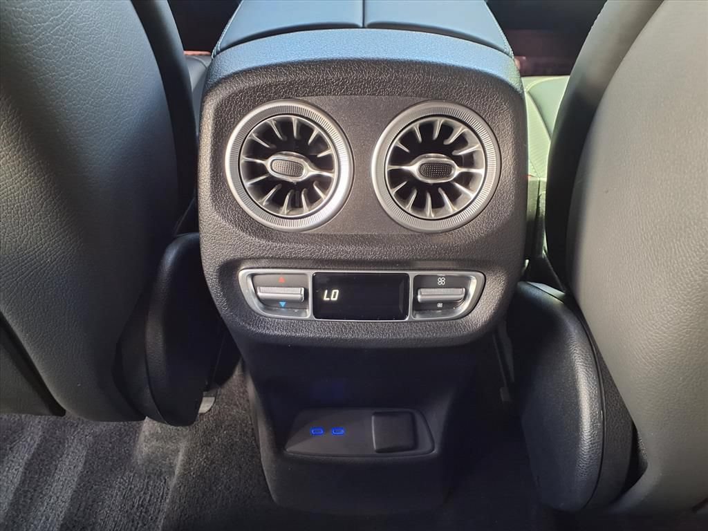 Used 2025 Mercedes-Benz G 550 image 15