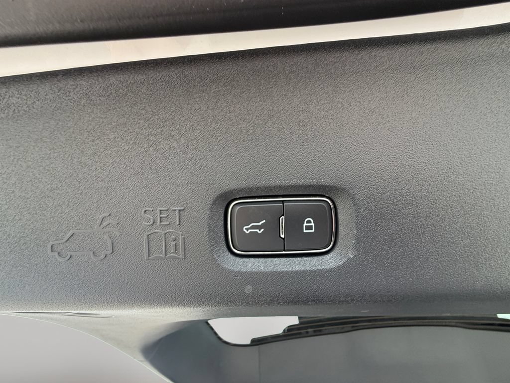 Used 2026 Ford Expedition Max Active AWD/4WD image 6
