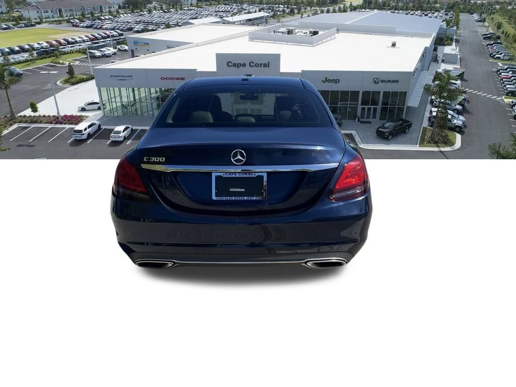 Used 2021 Mercedes-Benz C 300 Sedan image 5
