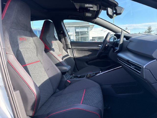 New 2026 Volkswagen GTI SE FWD image 10