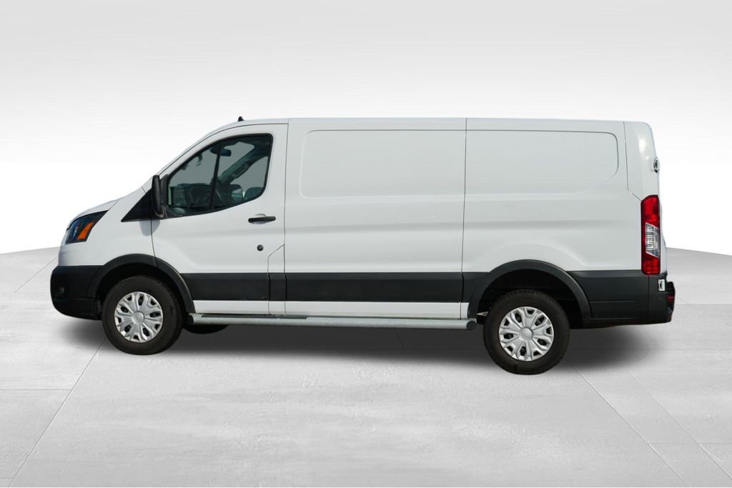 Used 2024 Ford Transit 250 Low Roof w/ Exterior Upgrade Package image 4