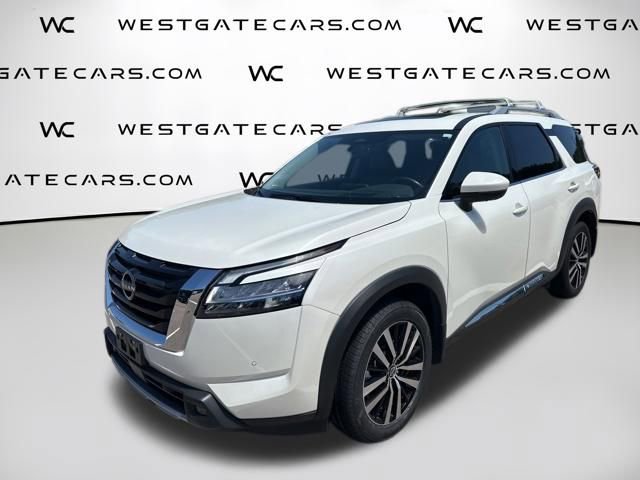 Used 2023 Nissan Pathfinder Platinum w/ Cargo Package AWD/4WD image 1